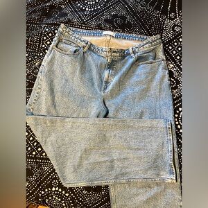 Abercrombie 90’s Curve Love relaxed jeans